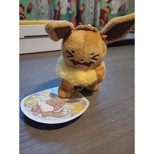 Pokemon Center 2019 Everyone Wobbuffet Campaign Eevee Plush Pokémon Center Small